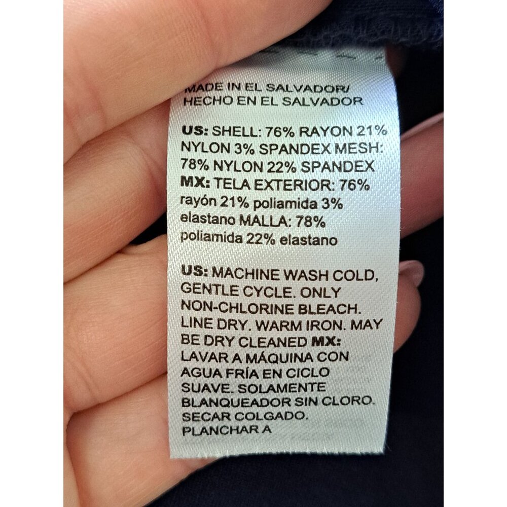 Chico's Women's Size 2.5R 14 Navy Wide-Leg Dress Pants Pull On Pockets Office - Picture 10 of 10